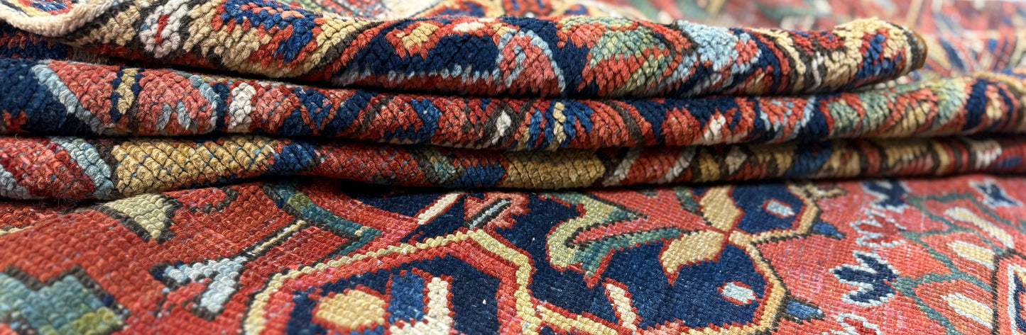 Antique Heriz Rug – 9x11.3 ft (Handmade)